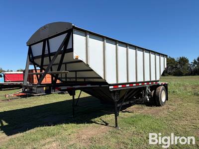 1996 Doonan 21' S/A Front Pup Grain Trailer