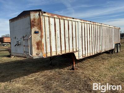 1973 Hobbs H0710139 T/A Grain Trailer