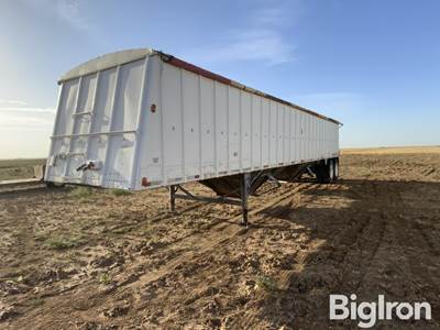 1980 Merritt T/A Grain Trailer