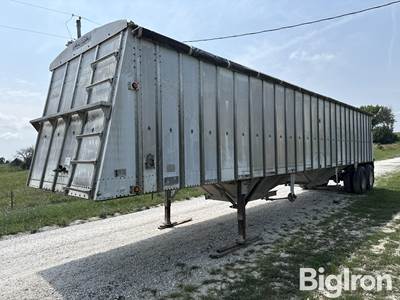 1988 Merritt B82-1142-005 T/A Grain Trailer