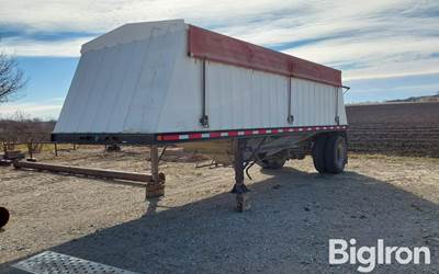 1998 Neville S/A 24' Hopper Grain Trailer