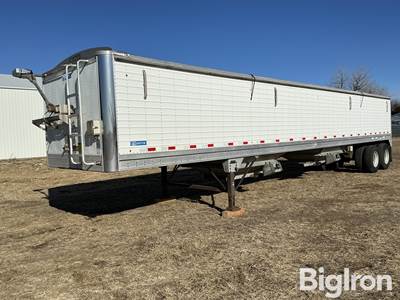 2015 Stoughton AHV-421T-AR-A T/A Grain Trailer