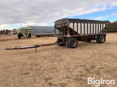 1980 Target Pup Trailer w/Dolly