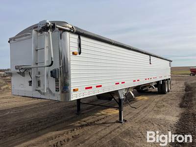 2010 Timpte Super Hopper T/A Grain Trailer