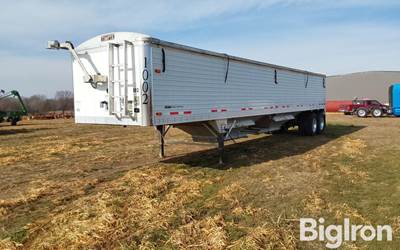 2017 Timpte Super Hopper T/A Grain Trailer