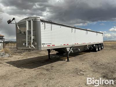 2014 Timpte Super Hopper Tri/A Grain Trailer