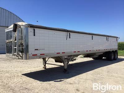 2023 Timpte Super Hopper T/A 42' Grain Trailer