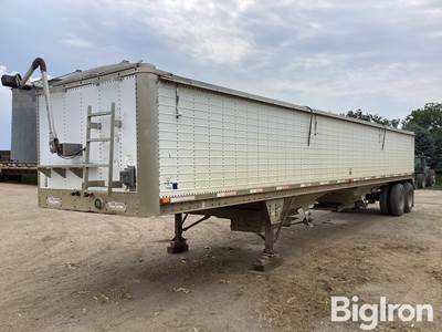 1992 Wilson DWH-200 T/A Hopper Grain Trailer