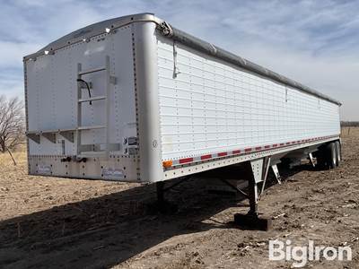 1992 Wilson DWH-200 Pacesetter T/A Hopper Bottom Grain Trailer