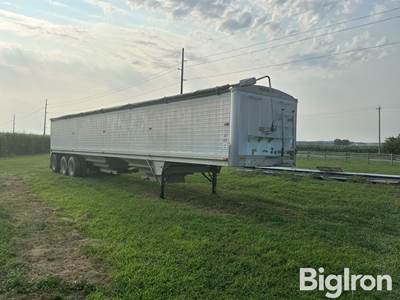 1999 Wilson DWH-400 Tri/A Grain Trailer