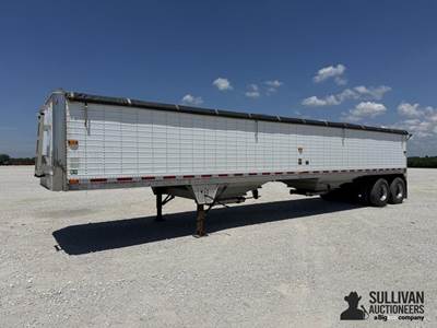 2002 Wilson DWH-400 PaceSetter 40' T/A Aluminum Grain Trailer