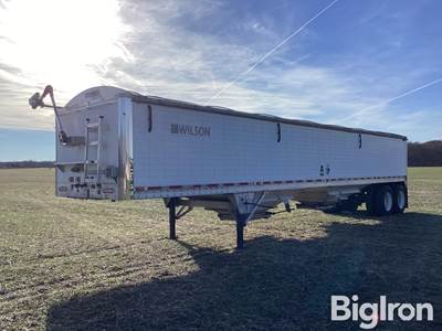 2014 Wilson DWH-500 Double Hopper T/A Grain Trailer