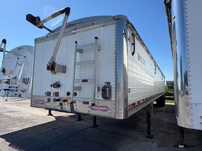 2015 Wilson DWH-500 PaceSetter 41' T/A Grain Trailer