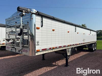 2010 Wilson DWH-501 PaceSetter T/A Grain Trailer
