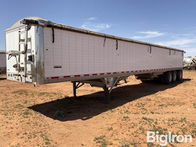 2023 Wilson DWH-650 PaceSetter Tri/A Grain Trailer