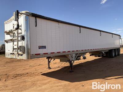 2018 Wilson DWH-650 PaceSetter Tri/A Grain Trailer