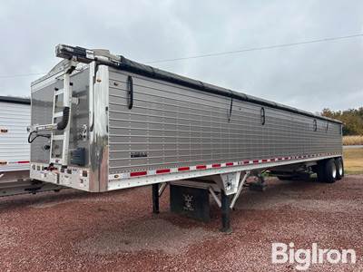 2024 Wilson DWH-750 PaceSetter T/A Grain Trailer