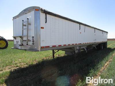 2007 Wilson DWH500 48' T/A Spread Axle Grain Trailer