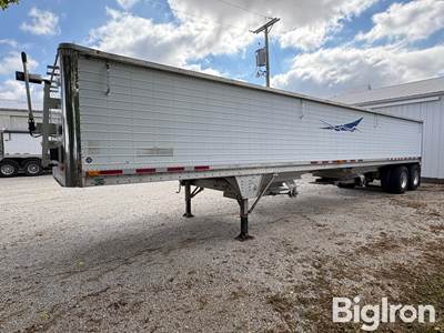 1999 Wilson Pacesetter DWH-400 T/A 41' Grain Trailer