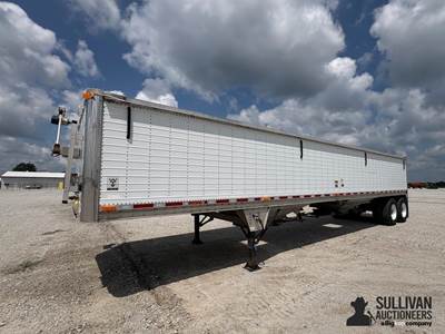 2004 Wilson PaceSetter DWH-500 41' T/A Aluminum Grain Trailer