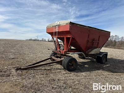 1986 Year-A-Round Wagon/Pup Trailer