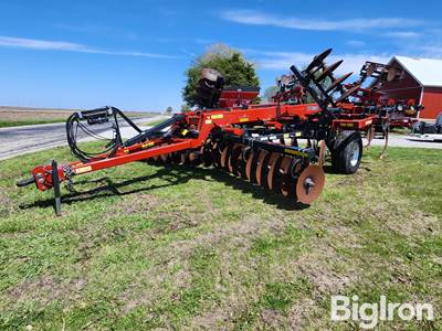 2016 Case IH 875 9 Shank Ripper