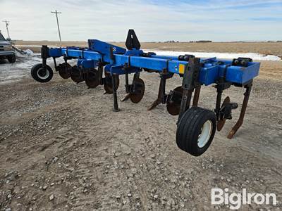 DMI ET-5 3-Pt 7-Shank Deep Ripper