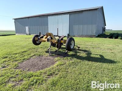 Landoll 1603S-30 3-Shank V-Ripper