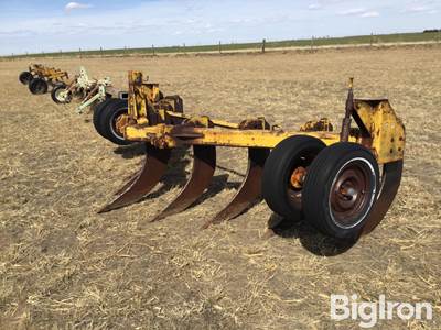 9 Shank 3-Pt V-Ripper