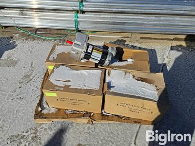 Lindsay 1.5 HP Center Drive Units