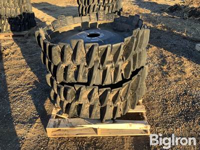 Shark 38" Pivot Tires & Rims