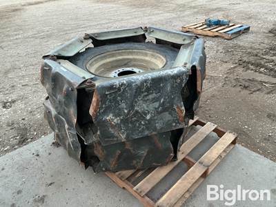 22.5 Recap Pivot Wheels w/Agri Tracs