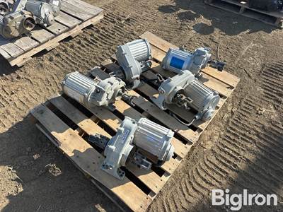 Electric pivot Center Drives