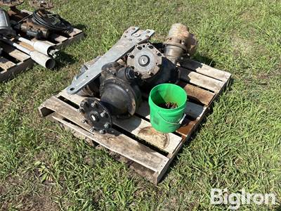 Valley Swing Arm Gearbox & Center drive