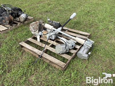 Valley Swing Arm Gearbox & Center drives