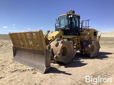2008 Caterpillar 816F Series 2 Landfill Trash Compactor