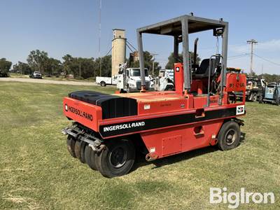 Ingersoll Rand PT125R Road Compactor
