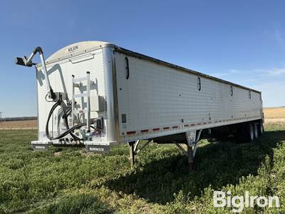 2015 Wilson DWBT-600SS Tri/A Live Bottom Trailer