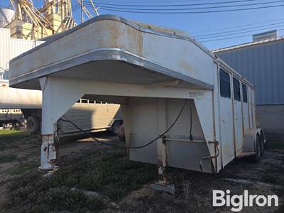 2025 Assembled T/A Livestock Trailer