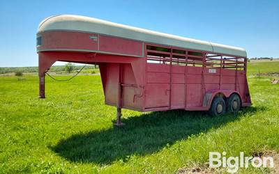 1978 Blair 6' x 16' T/A Livestock Trailer