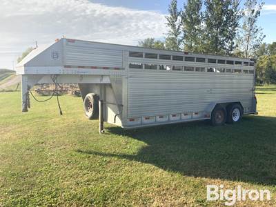 2007 Barrett 7' x 20’  T/A Gooseneck Aluminum Livestock Trailer
