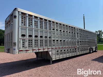 2014 Eby SM1PBP5386 Bull-Ride Spread T/A Livestock Trailer