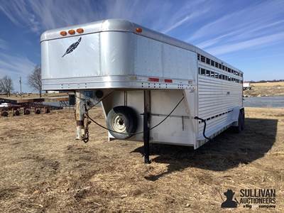 1994 Featherlite Livestock Trailer