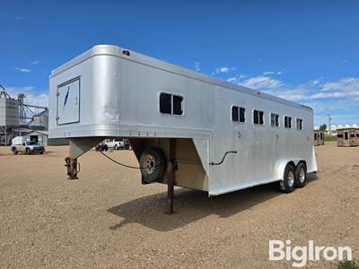 1983 Featherlite 7' x 20" T/A Aluminum Livestock Trailer