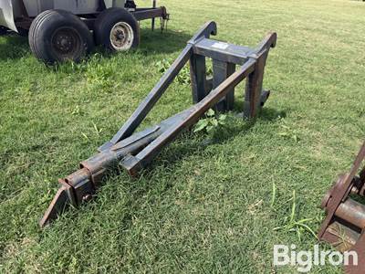 Caterpillar 229-9713 Telescopic Jib Crane Attachment, IT Coupler