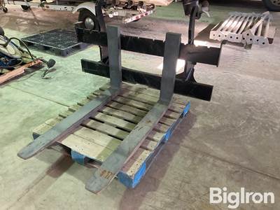 2024 John Deere Pallet Fork Attachment