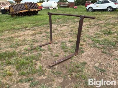 Used Pallet Forks for Wheel Loader, 81" Bar Mount, 43" Forks, 48" Tall