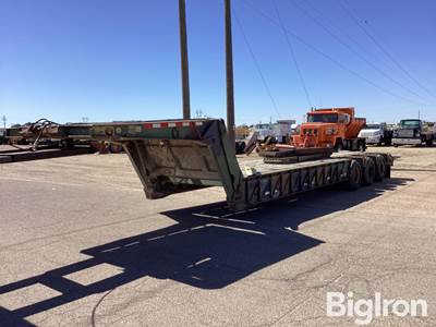 1975 Load King 403LF 40 Ton Tri/A Lowboy Trailer