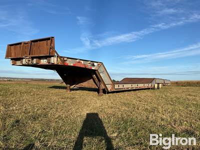 1994 Wilson Muv-All 4860FTD T/A Fixed Neck Lowboy Hydraulic Equipment Trailer