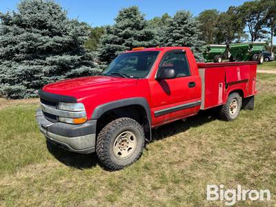 2001 Chevrolet 2500 4x4 Service Truck